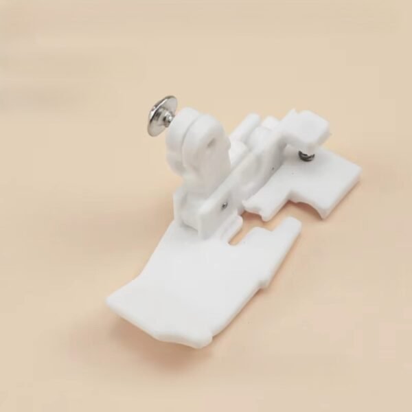 Pied de Biche SURJET PLASTIQUE 05FIL