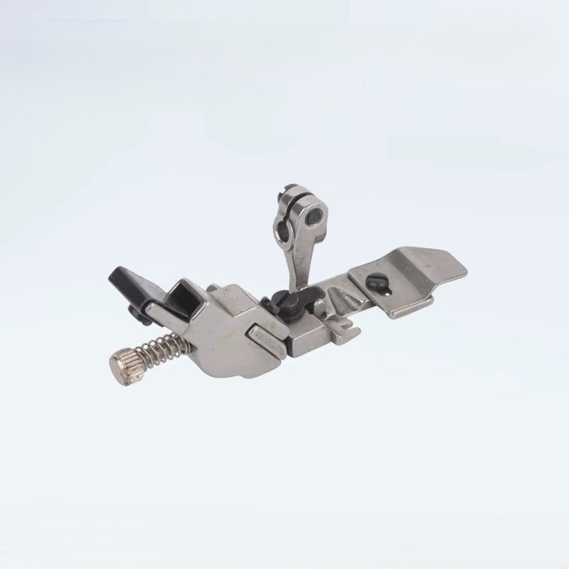 S8743dbb10fc942f8b74b00bfe52f083fE Pied de Biche SURJET 04F avec Guide Elastique - الصورة 1