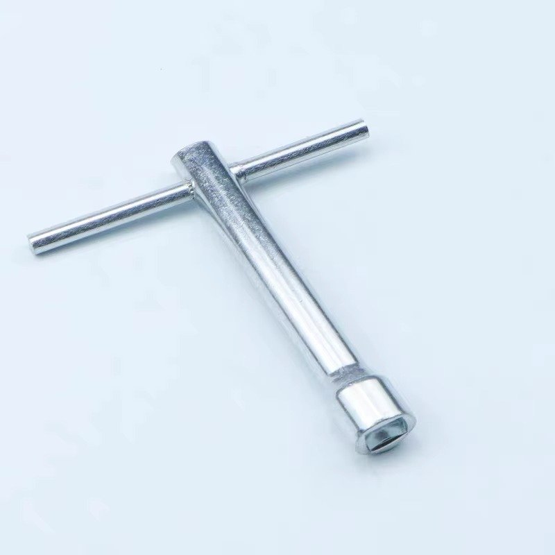 S9f3d7eed98244ac1b6ebef25550e71e24 Clé coupeuse - الصورة 1