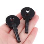 ⁦Charnière Noire de Machine Domestique⁩ - الصورة ⁦2⁩