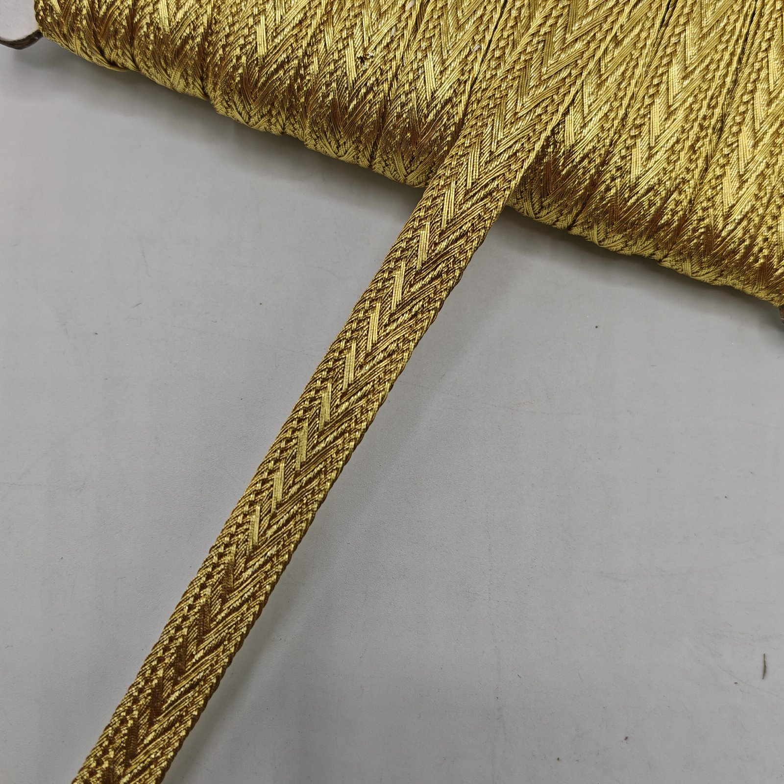 TRESS D02 25M 800.00 (3) TRESS D19 25M - الصورة 1