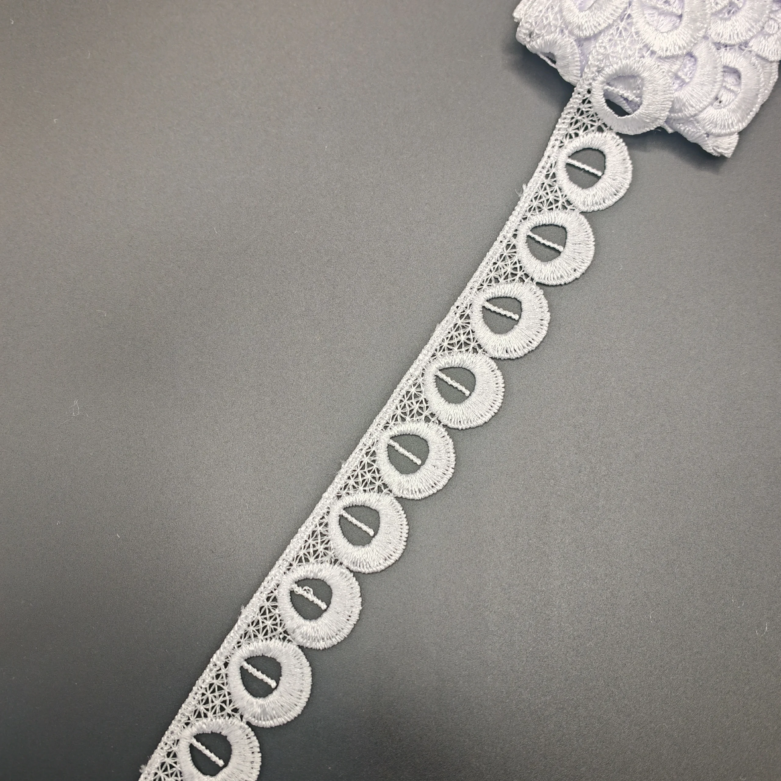 AZ 2744 Guipure AZ 2744 - الصورة 1